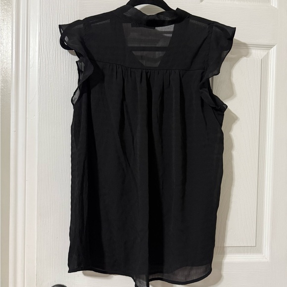 Doe & Rae Black Ruffled Tie Front Blouse - Picture 4 of 4
